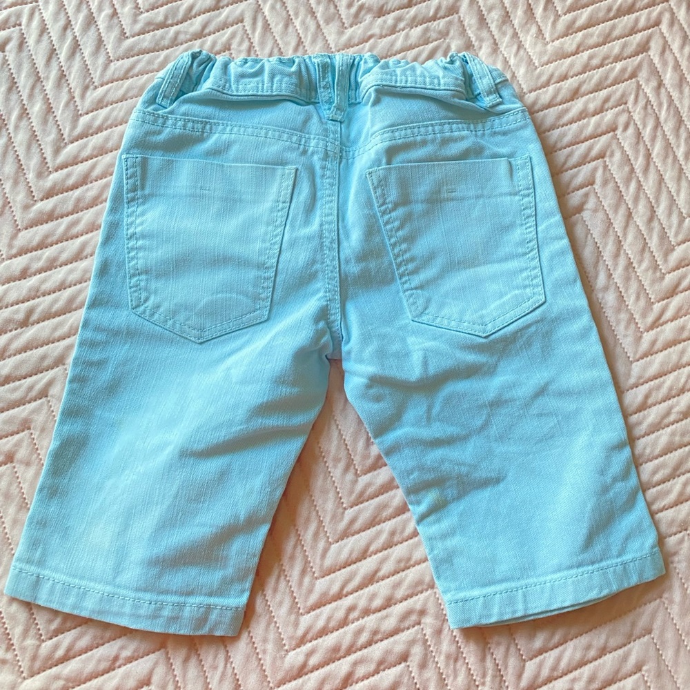 Shorts - Picture 3 of 5